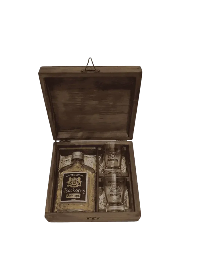 Porto das Flores - Cachaça de 160ml com 2 copos, em linda caixa de madeira.