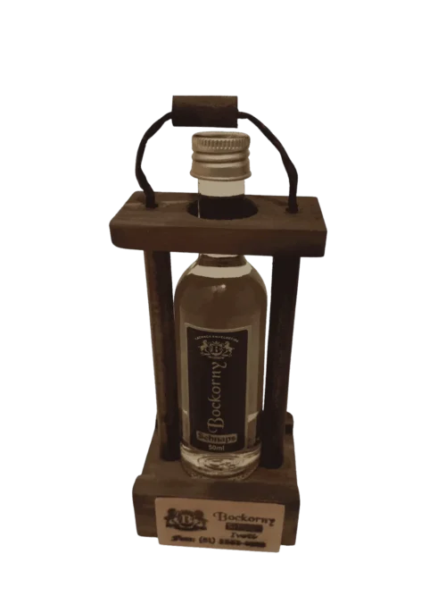 Porto das Flores - Miniatura individual, cachaça branca e envelhecida com 50ml.