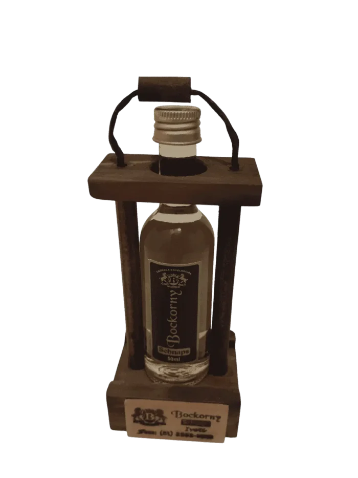 Porto das Flores - Miniatura individual, cachaça branca e envelhecida com 50ml.